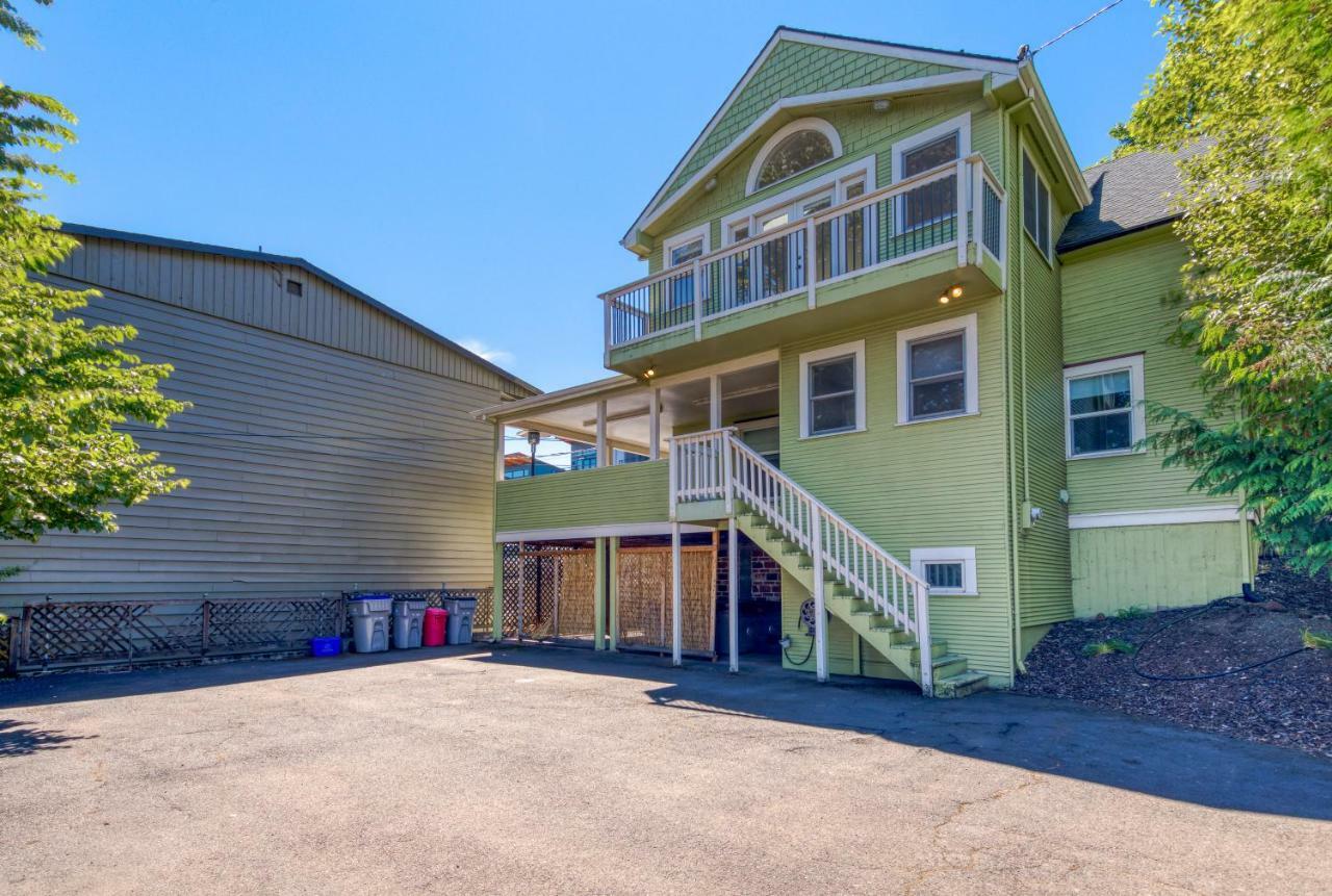 Azusa House Hood River Buitenkant foto